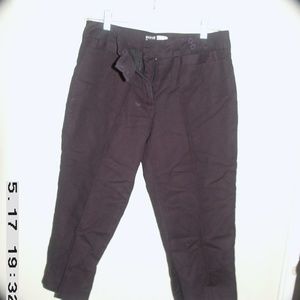 Focus Lifestyle Sz 8P Stretch 20" inseam Capri